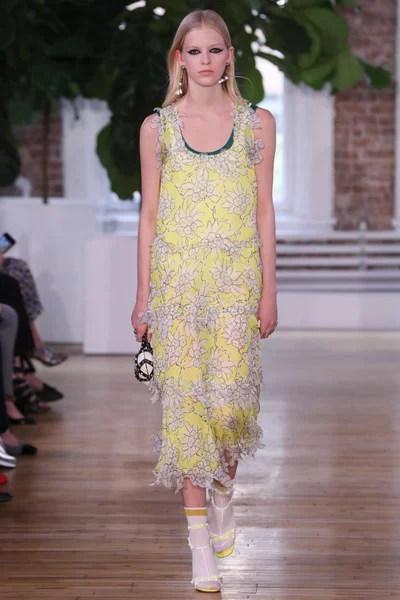 Look 52